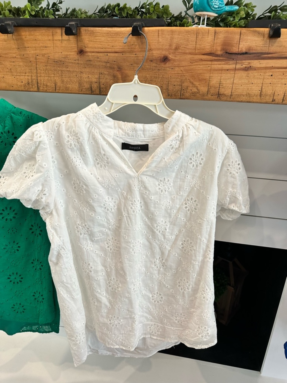 NWOT Puffy Sleeve Eyelet Blouse